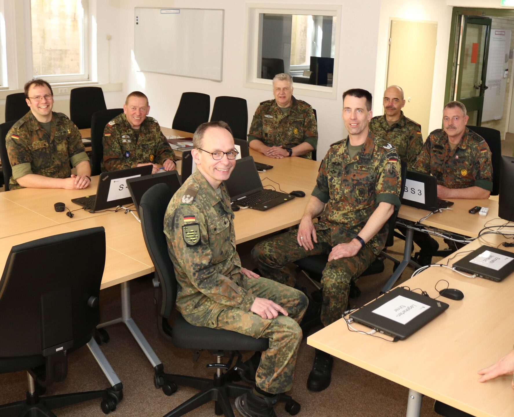 Major Jörg Fischer-Haldorn und seine Kameraden beraten die Kreisverwaltung in Fragen des Katastrophenschutzes und vermitteln im Ernstfall Unterstützungsleistungen der Streitkräfte.