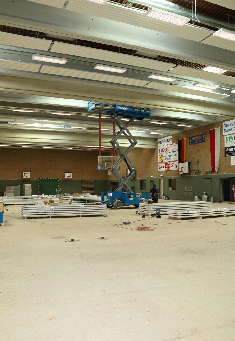 Sanierungsarbeiten in der Großsporthalle in Vellmar