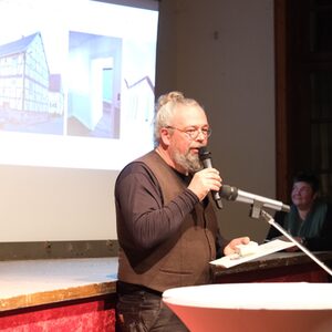Jochen Siebert, Erstplatzierter des DenkMalPreises, lobt die Bedeutung historischer Gebäude für die Region.