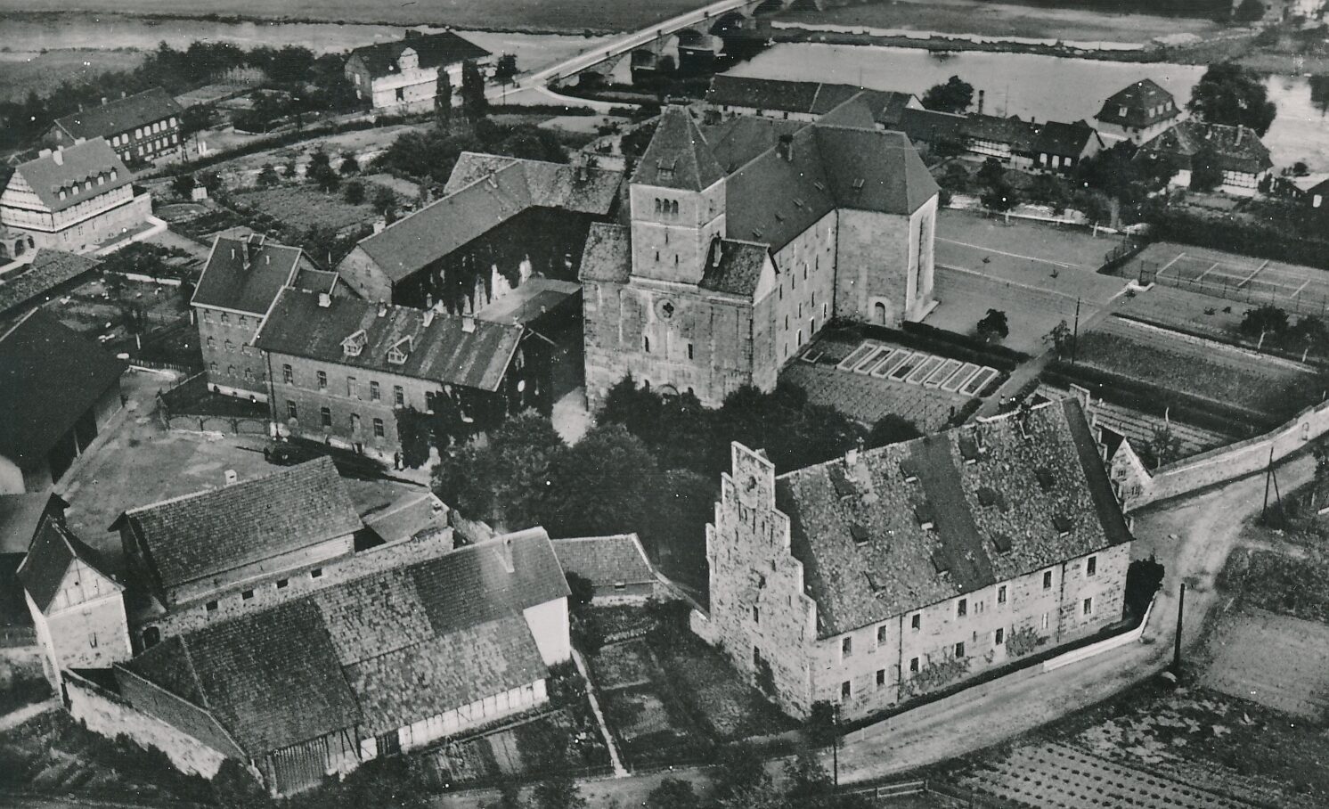Historische Ansicht der Landesarbeitsanstalt Breitenau von 1938.