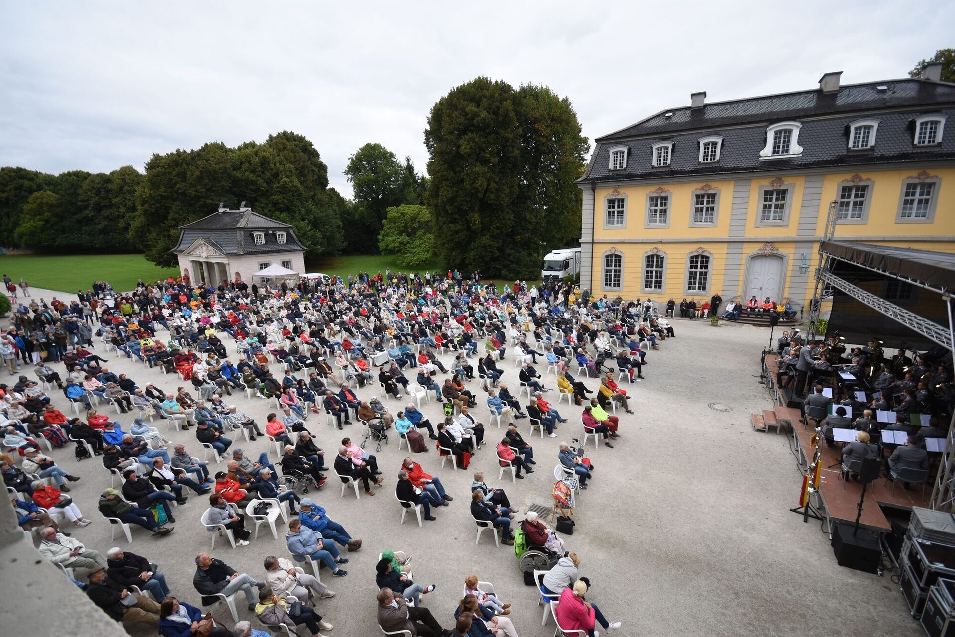 Das Schloss Wilhelmsthal bietet die perfekte Kulisse für das Wohltätigkeitskonzert.